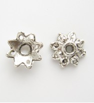 Dotted Flower 8mm Beadcaps