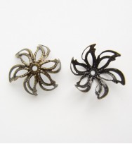 Filigree 18mm Large Flower Beadcap