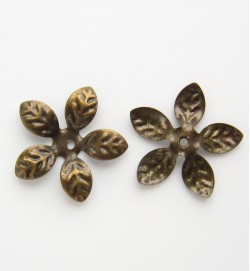 Filigree 15mm 5 Leaf Beadcap