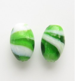 Lampwork 16mm Oval Glass Beads ~ Green