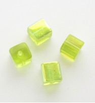 Glass Cubes 4mm ~ Lime AB