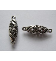 Fancy Filigree Flower Oval Link